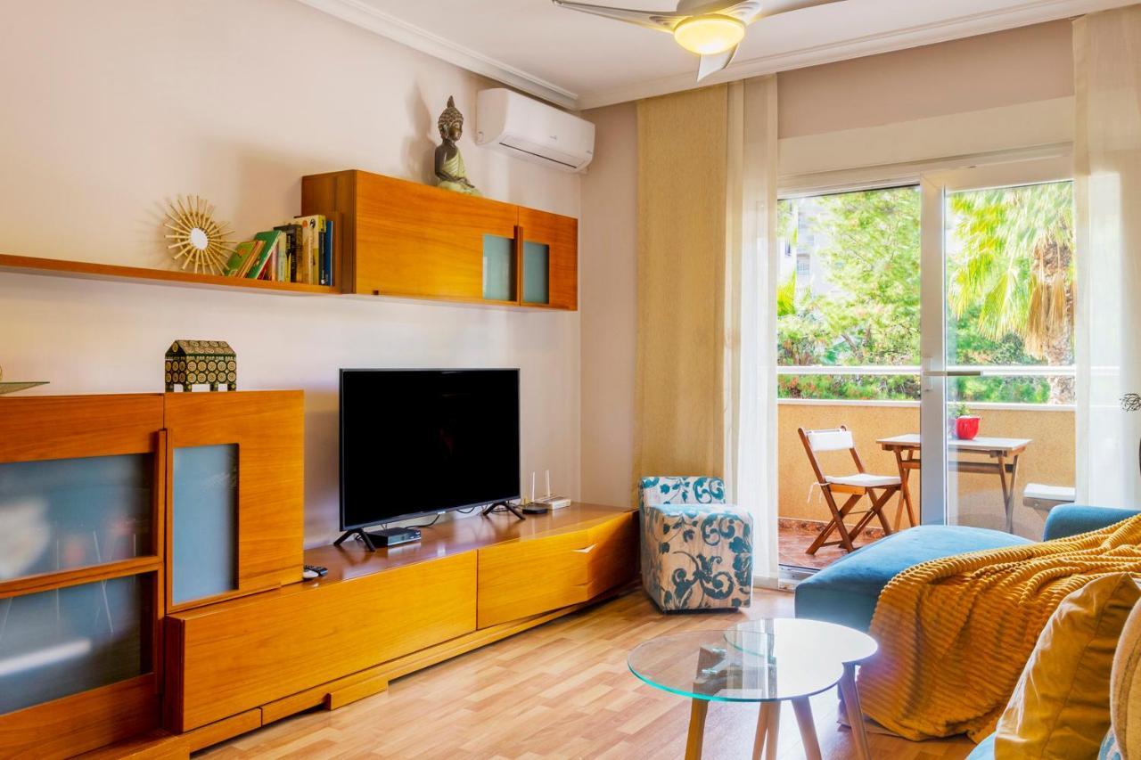 Apartamento Pink Sweet Home Torrevieja Bagian luar foto